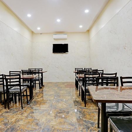 Capital O 80951 Hotel Vertigo Suite ムンバイ エクステリア 写真
